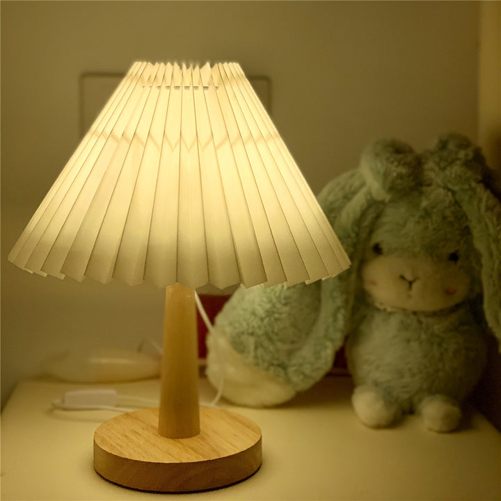 Vintage Pleated Table Lamp